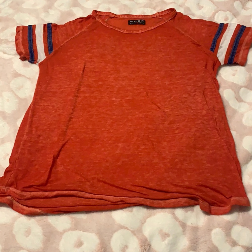 Cute red shirt